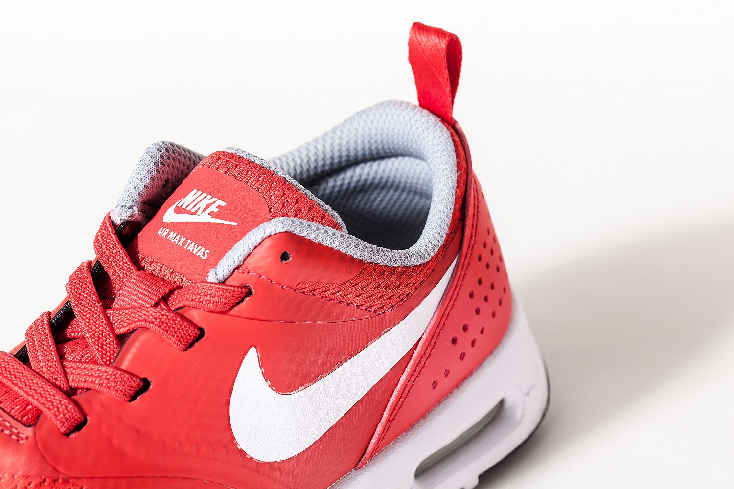 Nike vs StockX Trade Marks, NFTs and the Metaverse Latest News